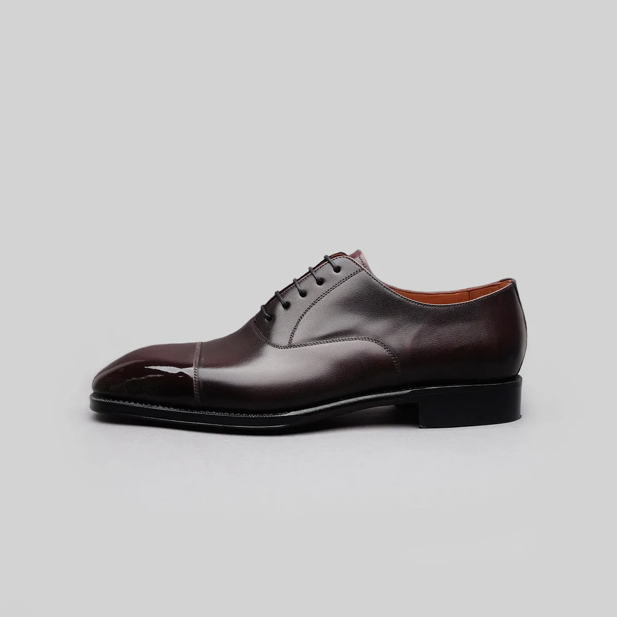 Cap Toe Oxford in Burgundy Calf Leather