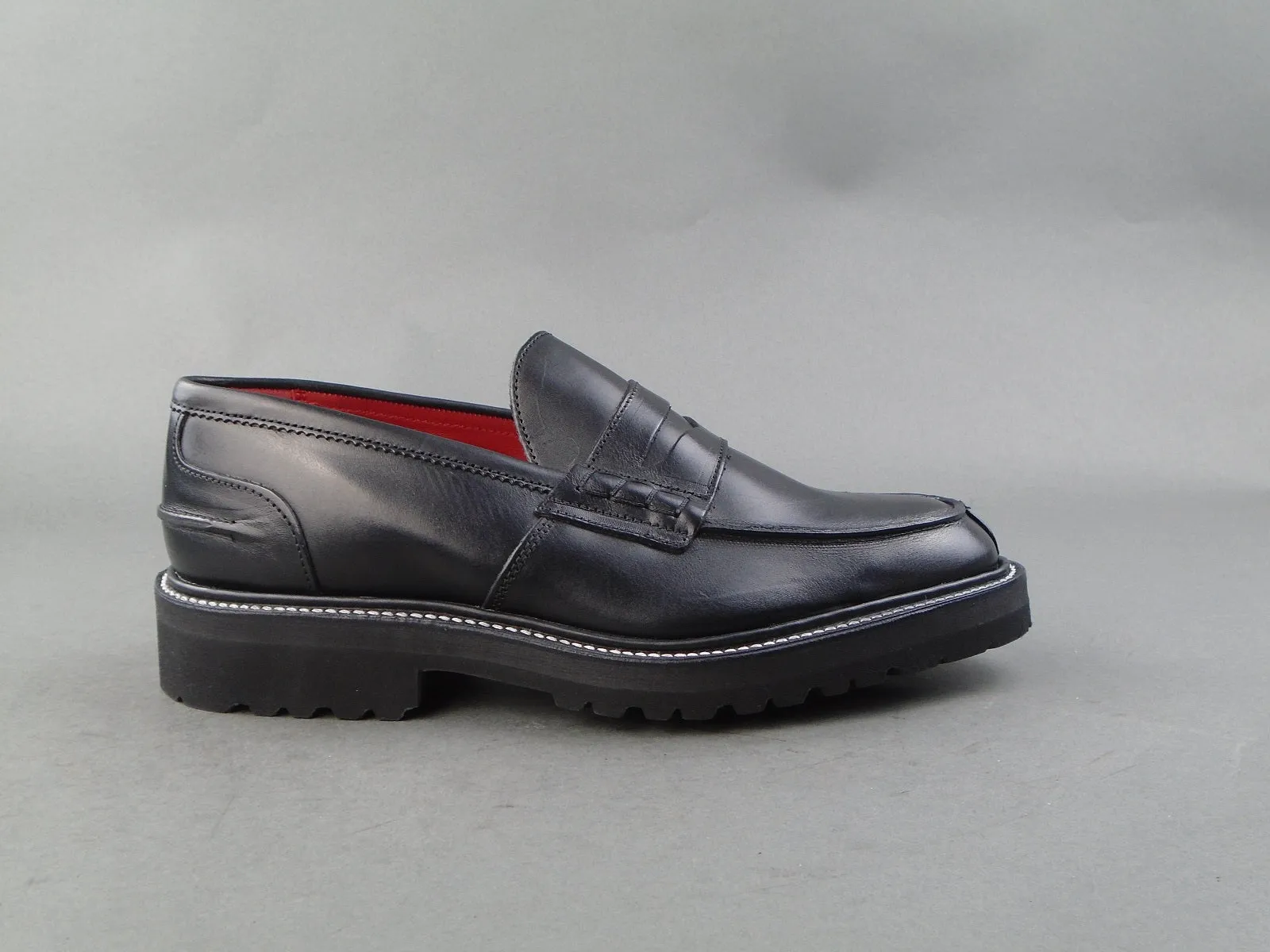 Eva Ladies Loafer - Black Olivvia