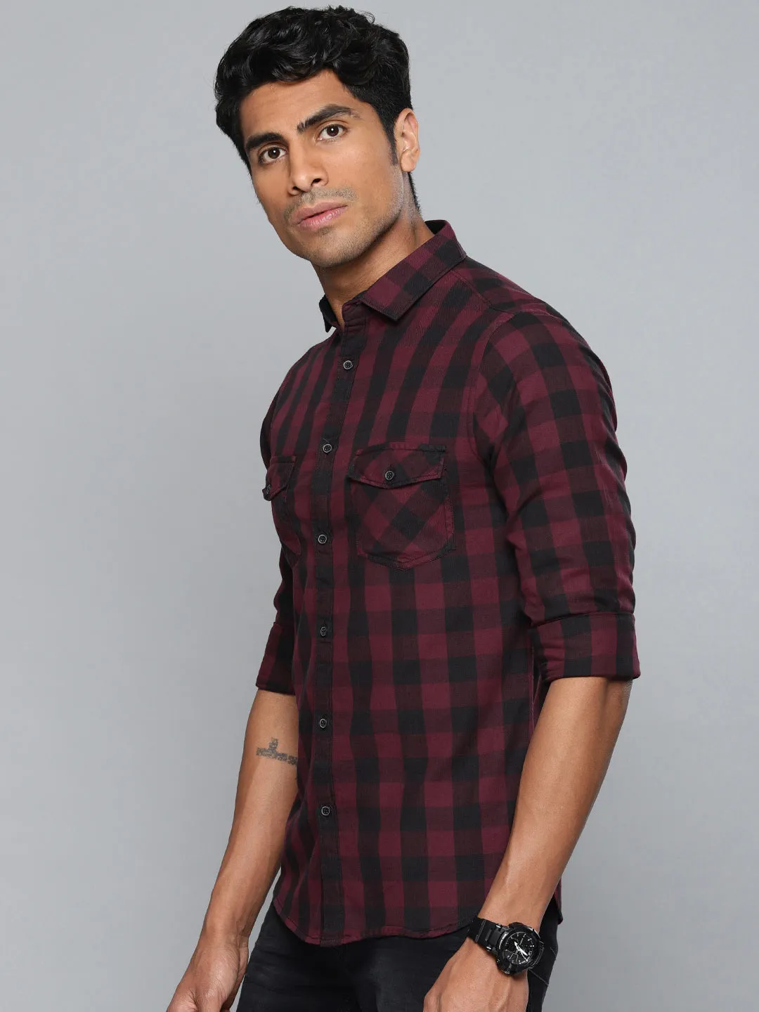 Men's Checkered Maroon Slim Fit Shirts (Maroon)