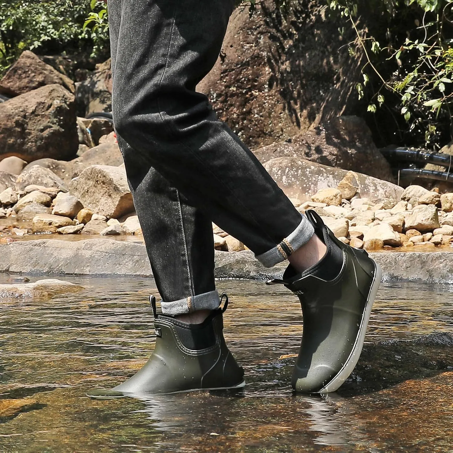 Men??s Deck Boots, Waterproof Men High Traction Fishing Boots, Lightweight Garden Rain Boots, Rubber Boots for Work Ankle, Durable Water Shoes for Boat
