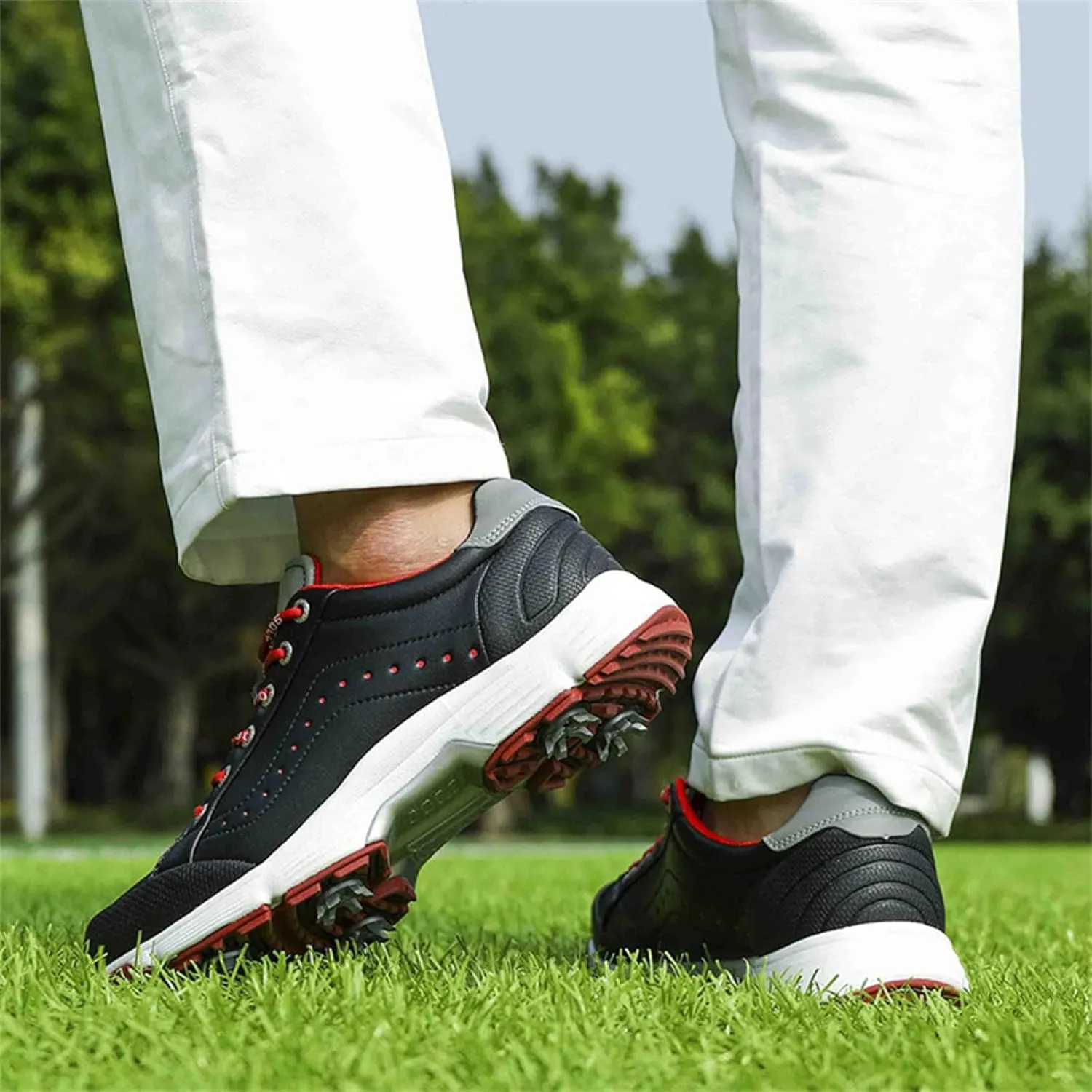 Men's Golf Shoes Professional Waterproof Spike Plus Size Golf Shoes Men's Lightweight Outdoor Non-Slip Walking Shoes