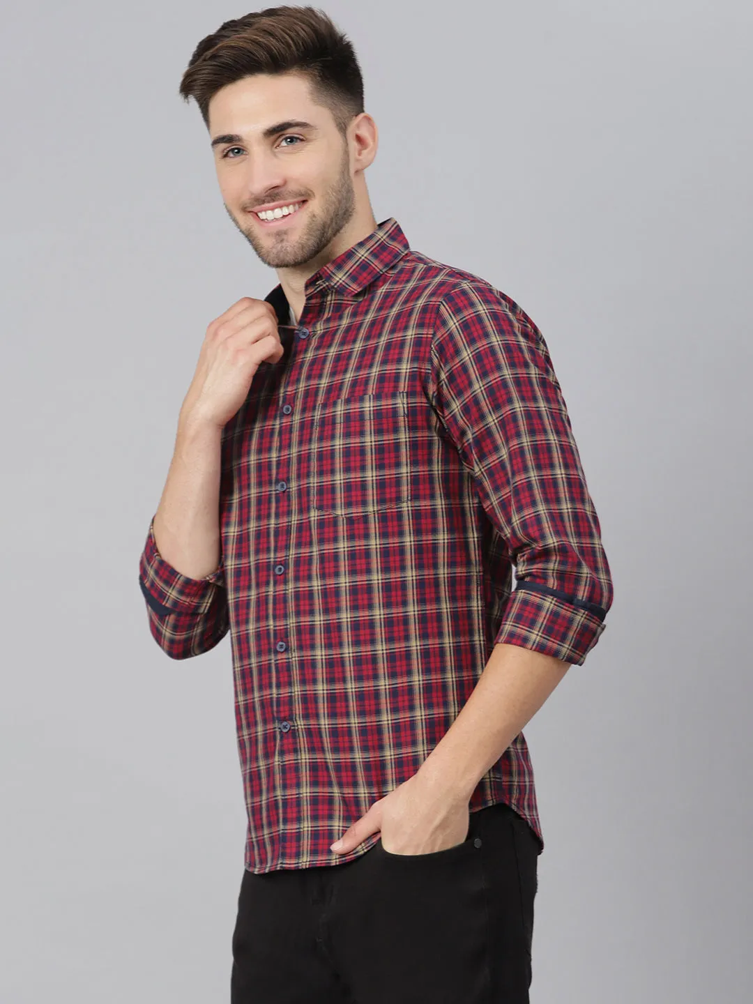 Men's Small Checks Slim Fit Full Sleves Spread Casual Shirts (Red)