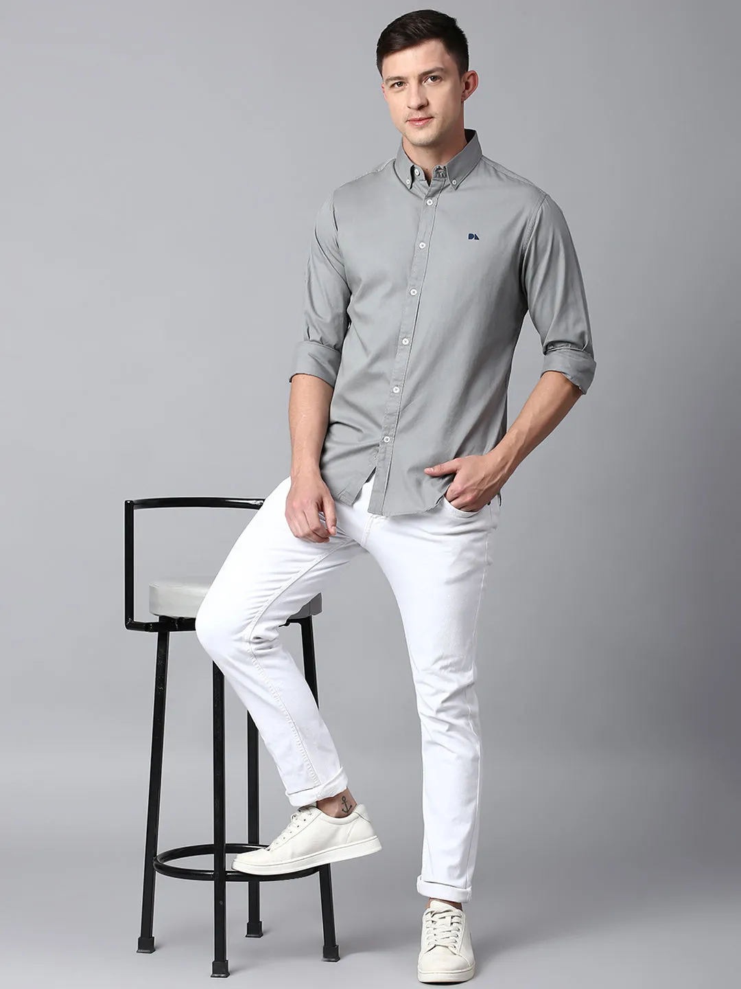 Men's Solid Slate Slim Fit Casual Shirt With Button Down