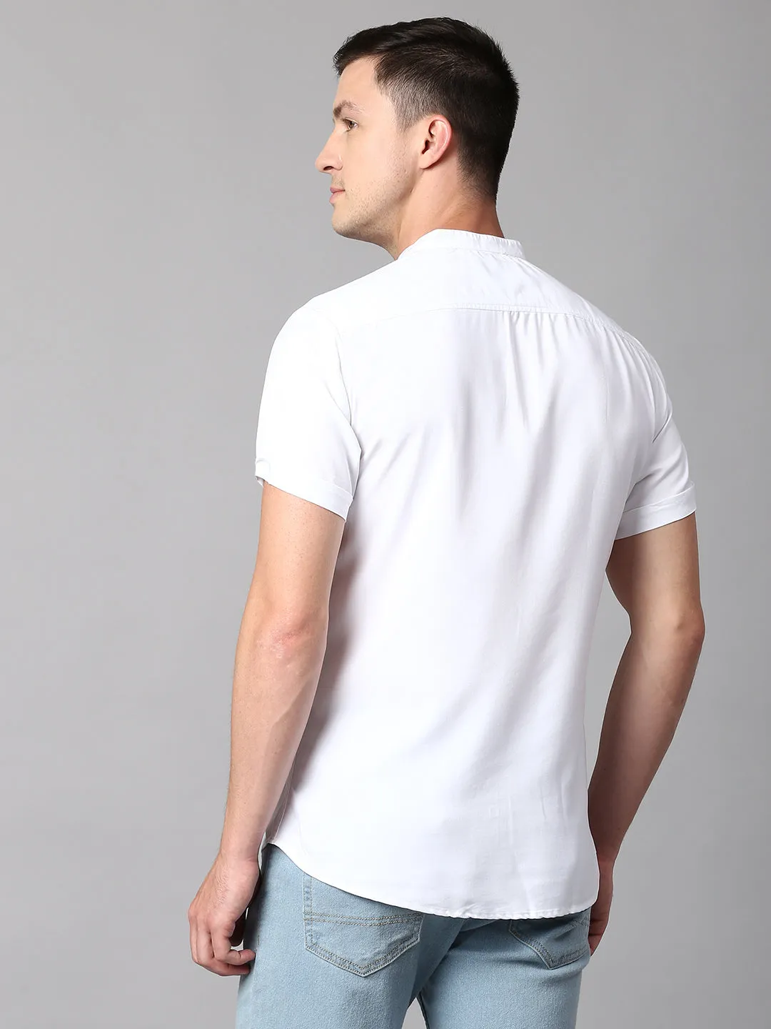 Men's Solid White Slim Fit Casual Shirt With Mandarin Collar