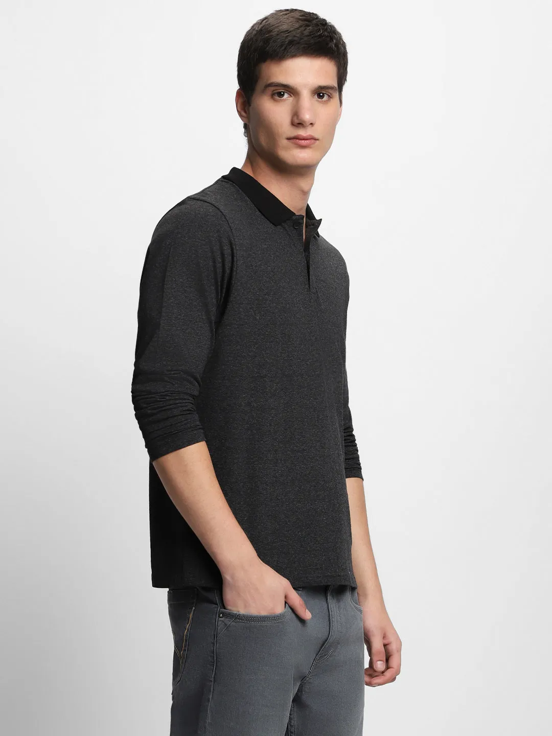 Men's Spread Collar Regular Fit Solid Grey Casual T-shirt
