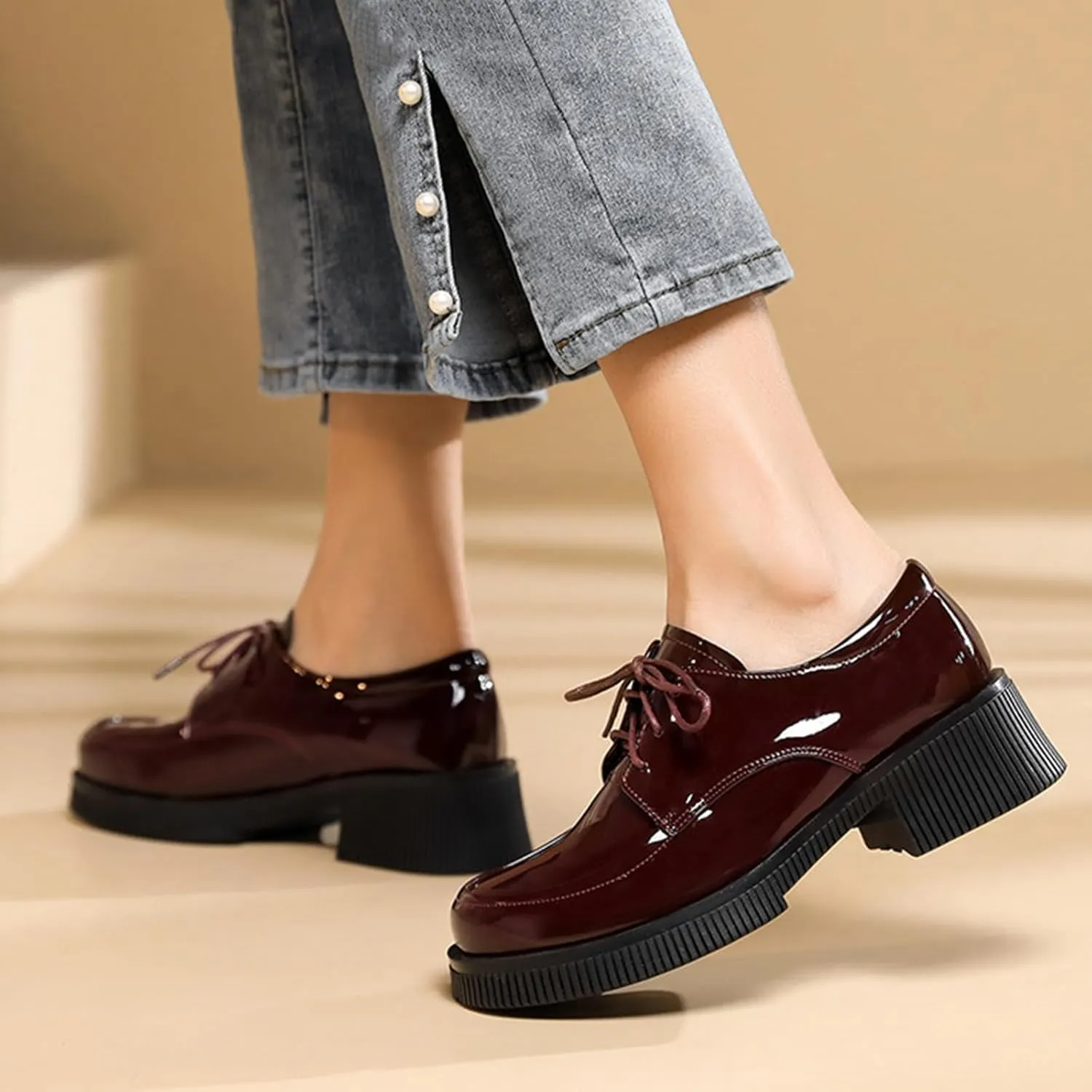 Women's Patent Leather Platform Oxford Shoes Fashion Round-Toe Lace up Chunky Heel Derby Shoes Comfortable Office Casual Business Dress Shoes