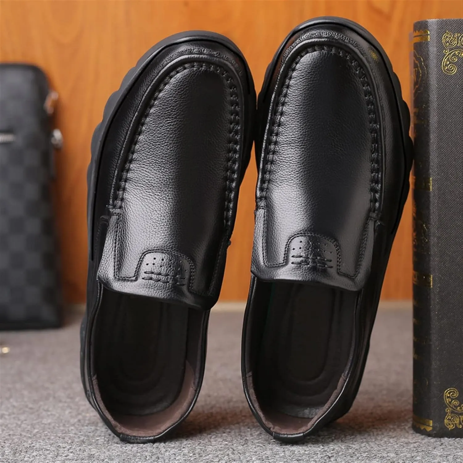 WouND Men's Loafers Stitching Details Breathable Genuine Leather Anti-Slip Flat Heel Lightweight Wedding Slip-ons (Color : Black, Size : 7)
